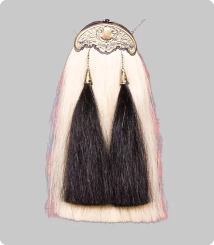 Black and White Horse Hair Sporran With Gold Cantle